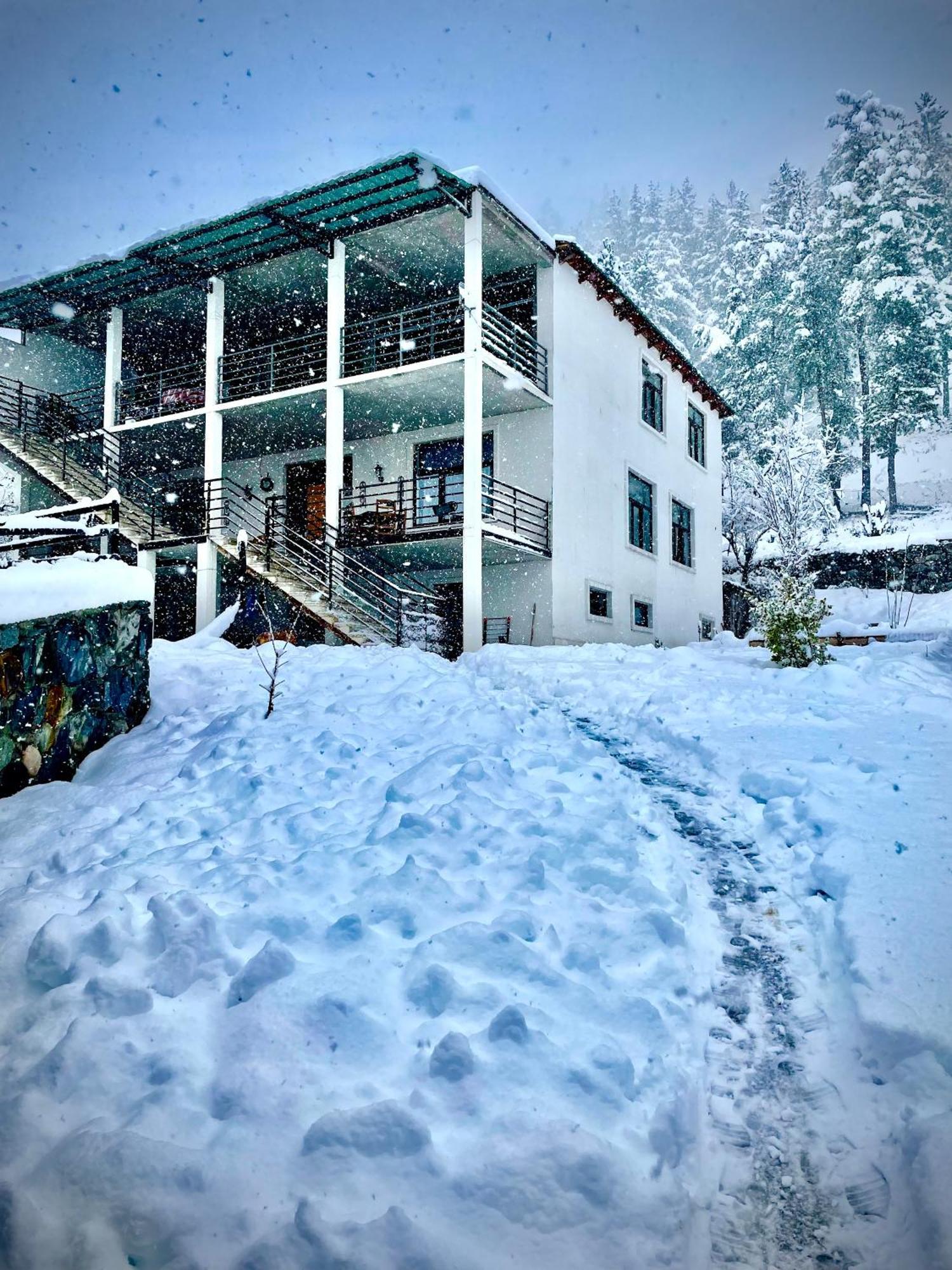 Guesthouse Shampriani Mestia Eksteriør bilde